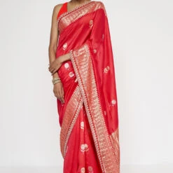 Aganaya Benarasi Saree - Red