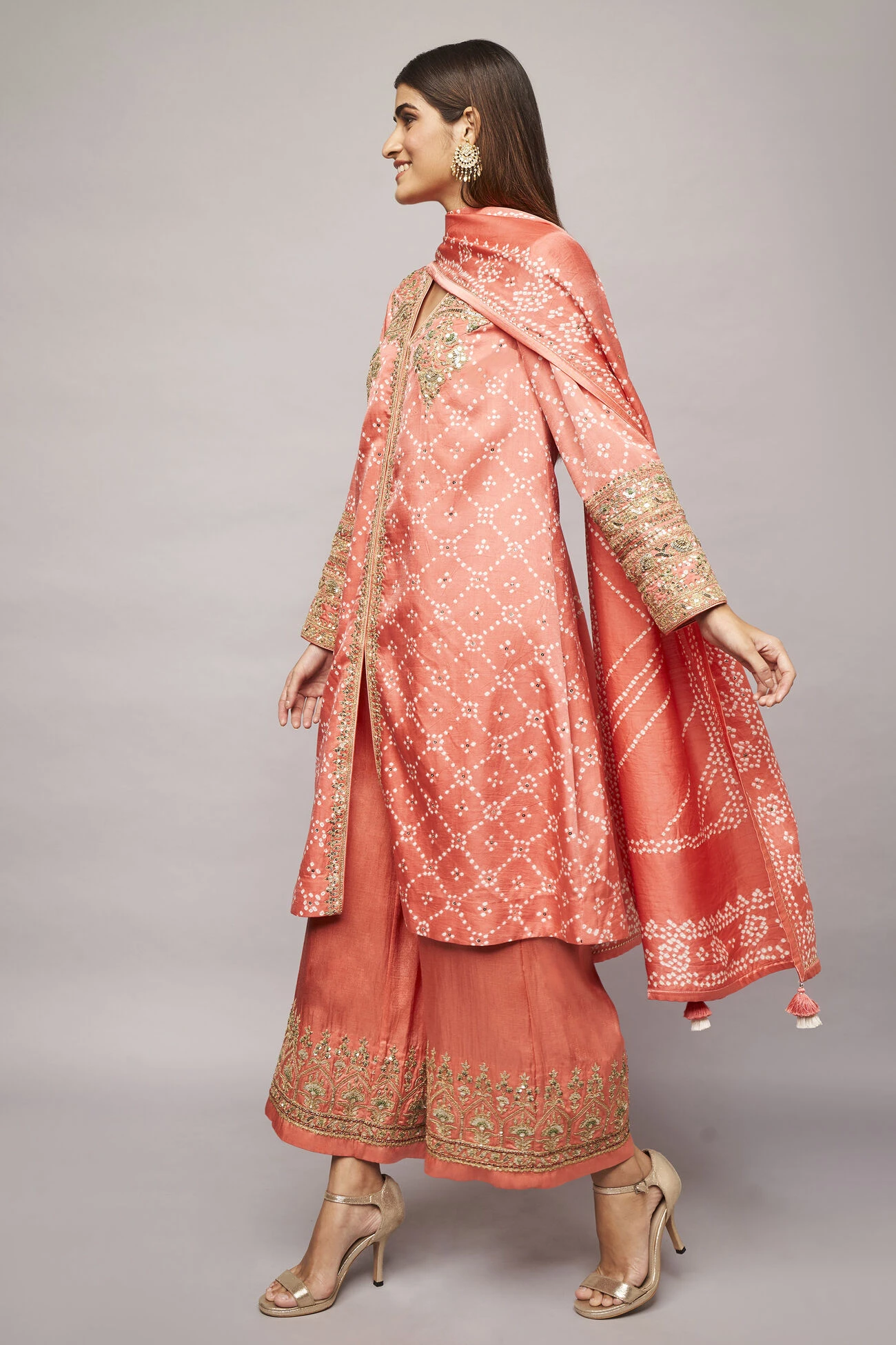 Ganavi Bandhani Kurta Set – Blush 4 Ganavi Bandhani Kurta Set – Blush - Image 4