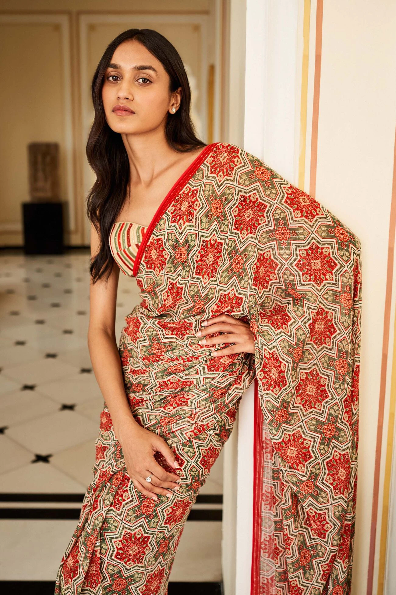 Shovana Saree - Cream 3 Shovana Saree - Cream - Image 3