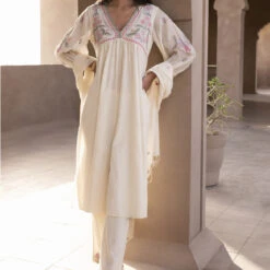 Natavia Kurta Set - Natural