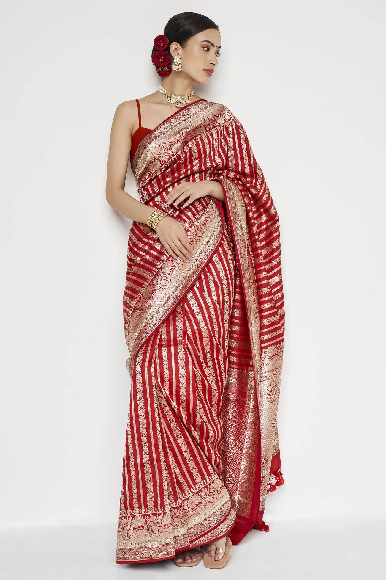 Hargun Benarasi Saree - Red 1 Hargun Benarasi Saree - Red