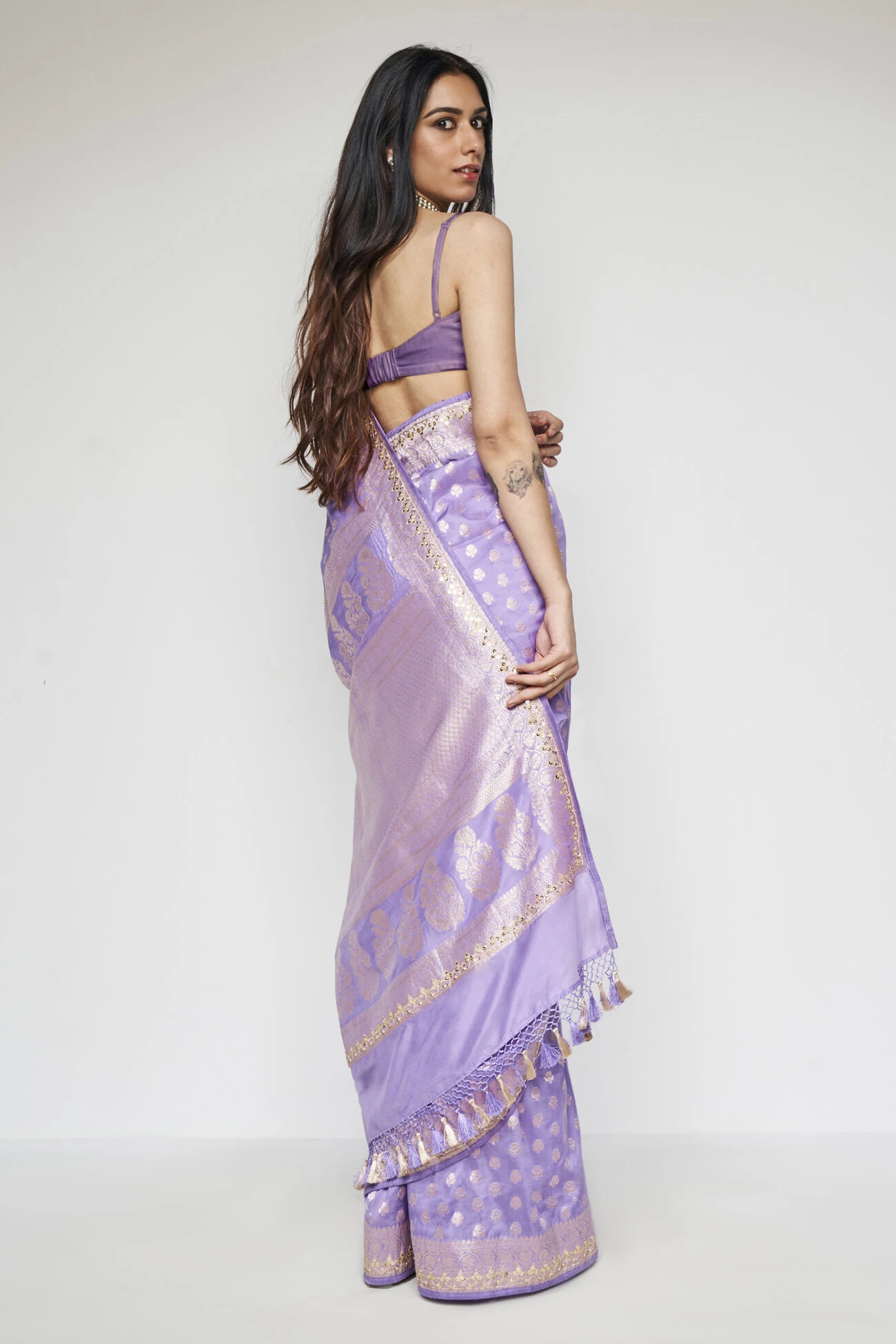 Briti Benarasi Saree - Lilac 4 Briti Benarasi Saree - Lilac - Image 4