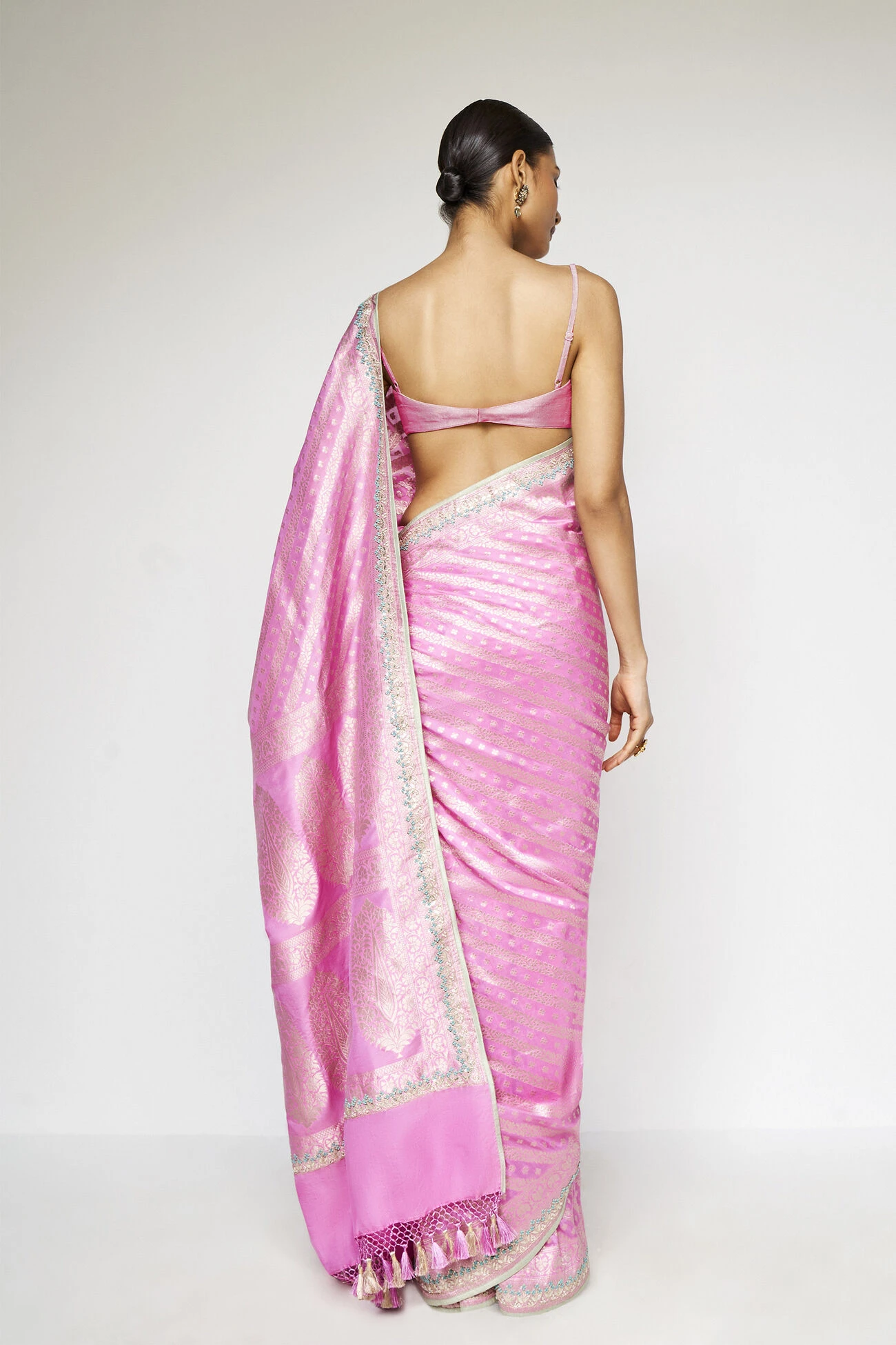 Madhusmita Benarasi Saree - Pink 3 Madhusmita Benarasi Saree - Pink - Image 3