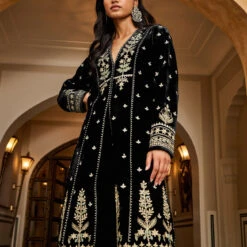 Zarina Set - Black 10 Zarina Set - Black -Abhinaya shop F22R89A Black 5