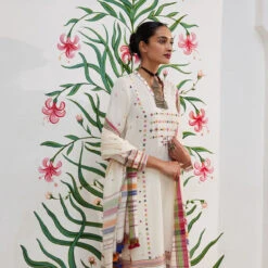 Arna Suit Set - Cream -Abhinaya shop F22S2 CREAM 3