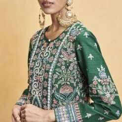Serenade Of The Trees Kurta Set - Green -Abhinaya shop F23R148 Green 4