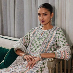 Noor Suit Set - White -Abhinaya shop F23R43RP WHIT 4