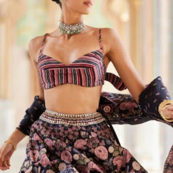 Shimaz Lehenga - Black 14 Shimaz Lehenga - Black -Abhinaya shop F23RS163 Black 7