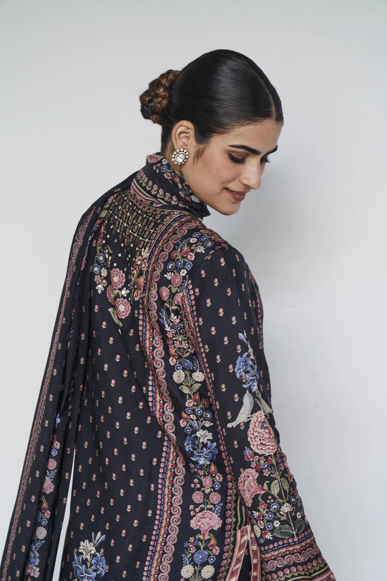 Elnaz Suit Set - Black 6 Elnaz Suit Set - Black - Image 6