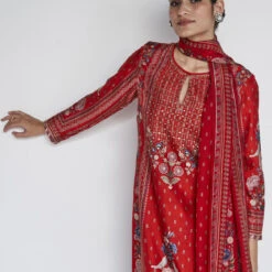 Elnaz Suit Set - Red 8 Elnaz Suit Set - Red -Abhinaya shop F23RS201 Red 4
