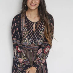 Isbah Tunic - Black 13 Isbah Tunic - Black -Abhinaya shop F23RS537 Black 6