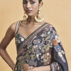 Whisper Of The Wildforest Saree Set- Black 8 Whisper Of The Wildforest Saree Set- Black -Abhinaya shop F23RS550MTO Black 620copy