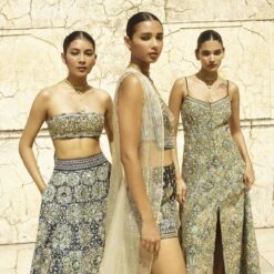 Gleam Of The Forest Cape - Beige -Abhinaya shop F23RS558CP BEIG 3