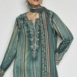 Rumeha Suit Set - Green -Abhinaya shop F23SP40 Green 4