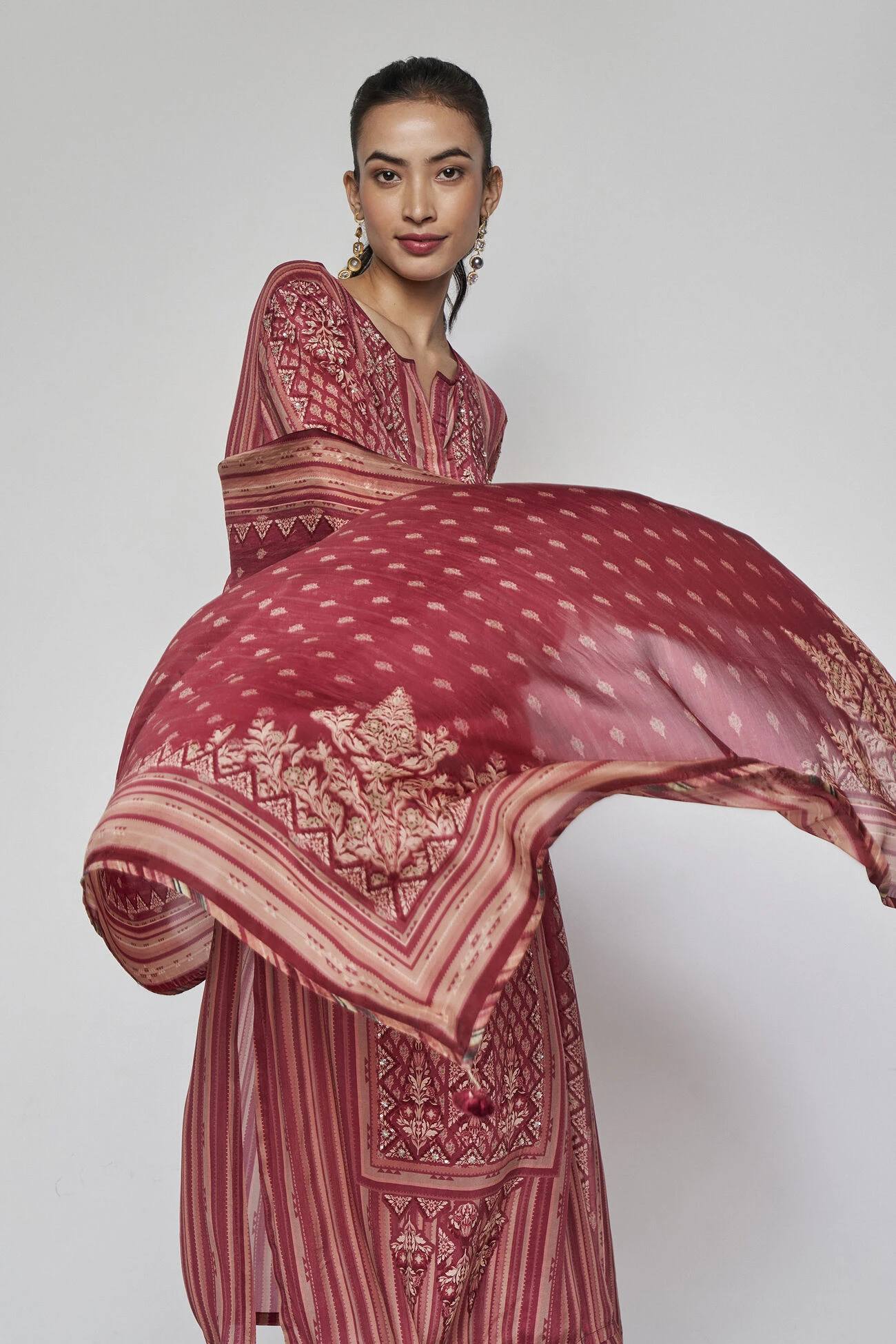 Savani Suit Set - Wine 6 Savani Suit Set - Wine - Image 6