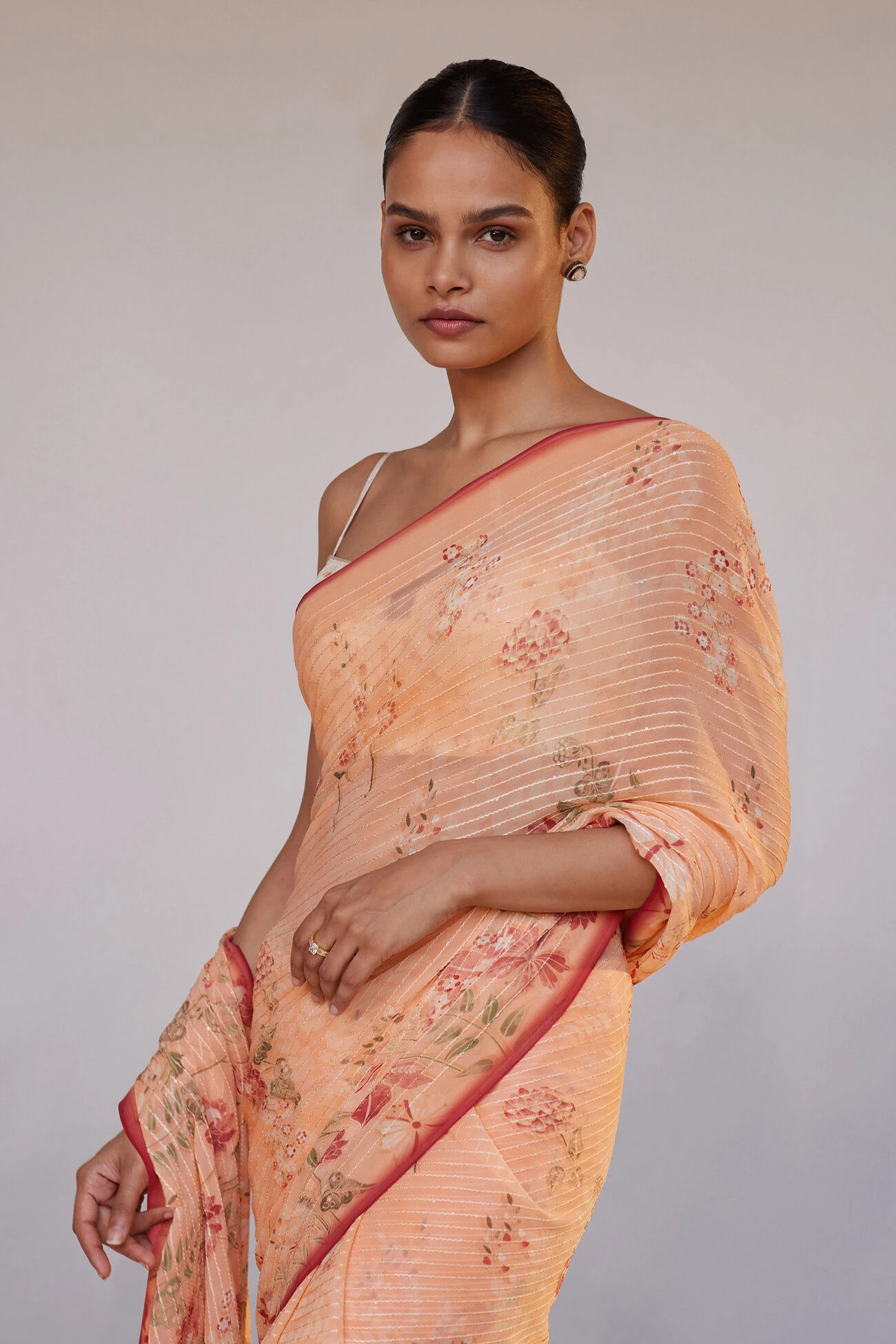 Calfuray Saree Set - Peach 5 Calfuray Saree Set - Peach - Image 5