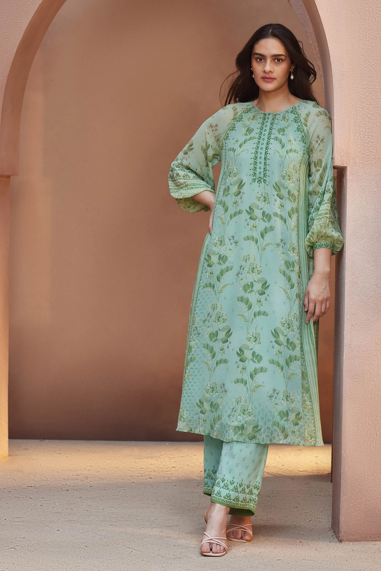 Alya Kurta Set - Sage 1 Alya Kurta Set - Sage