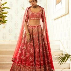 Tahira Lehenga